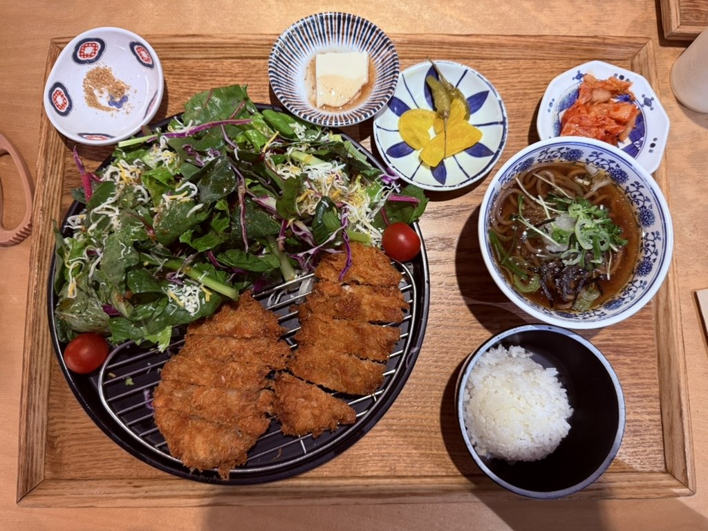 Bueongi Donkatsu Kimpo Review: Family Donkatsu at Hyundai Outlets