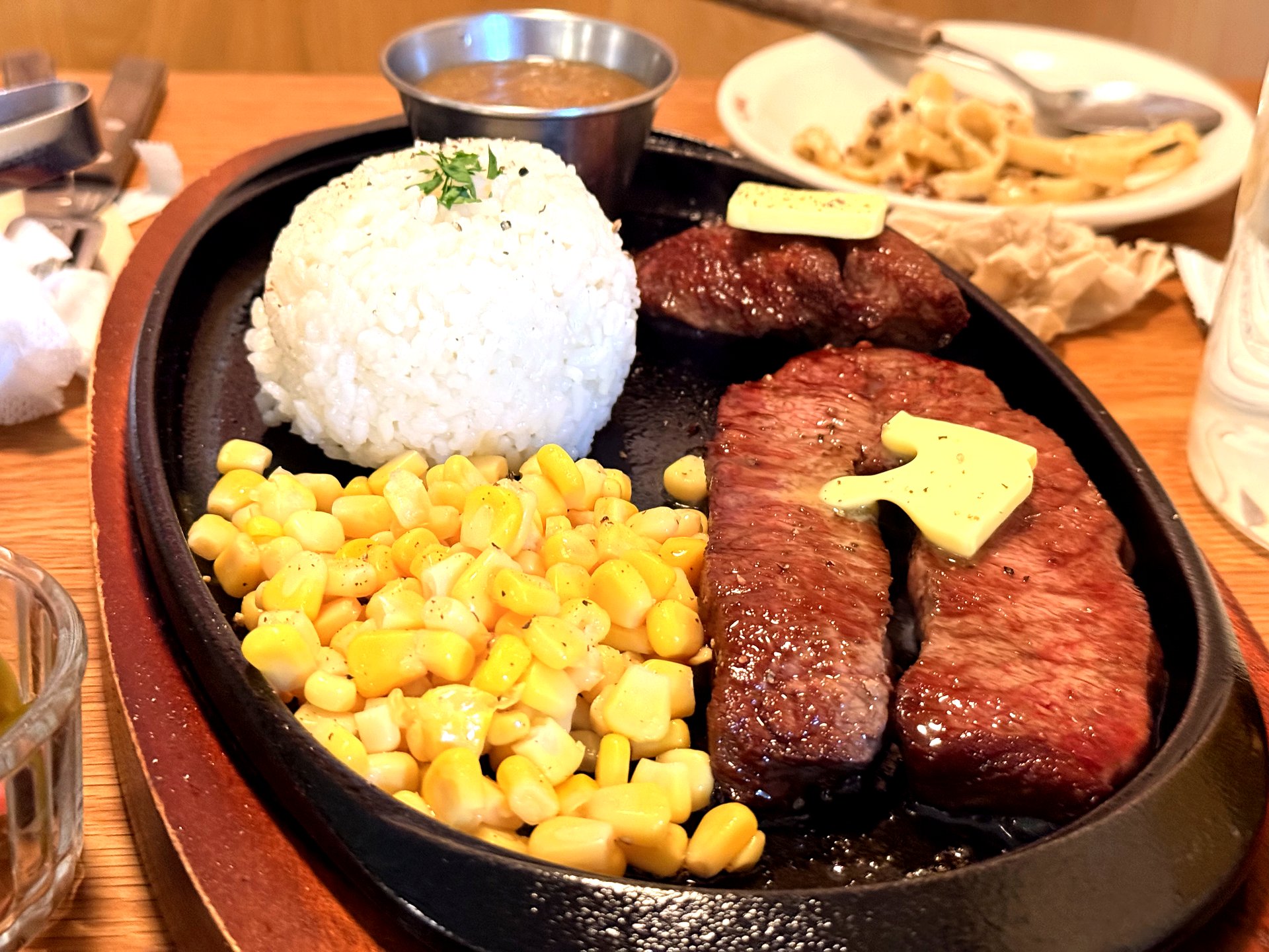 Komvaak Seoul Station: Fusion Italian Brunch & Wine